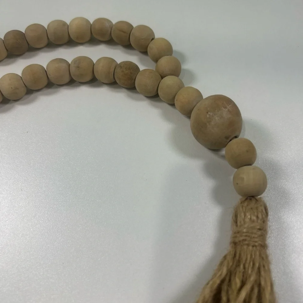 Wooden Bead Garland with Tassels - Picture 4 of 7